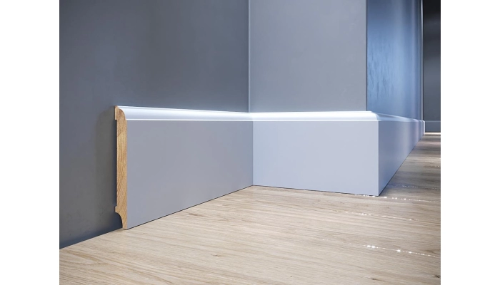 Listwa drewniana biała